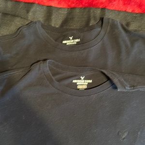 Lot 2 American eagle mean t shirts black medium core flex